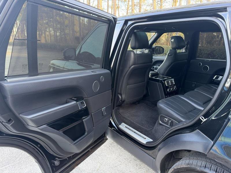 Used 2017 Land Rover Range Rover Long Wheelbase Supercharged image 22