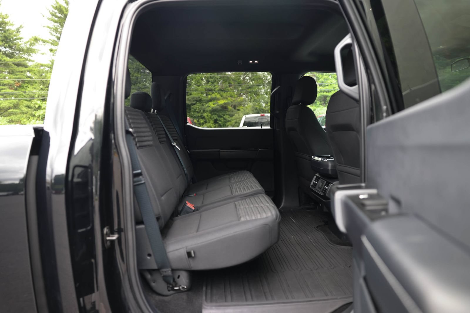 Used 2022 Ford F150 XL w/ STX Black Appearance Package AWD/4WD image 10