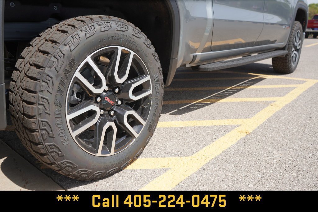 New 2026 GMC Sierra 1500 AT4 w/ AT4 Premium Package AWD/4WD image 9