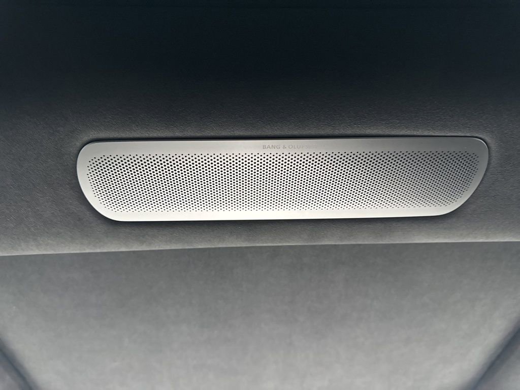 Used 2024 Genesis G90 3.5T image 53