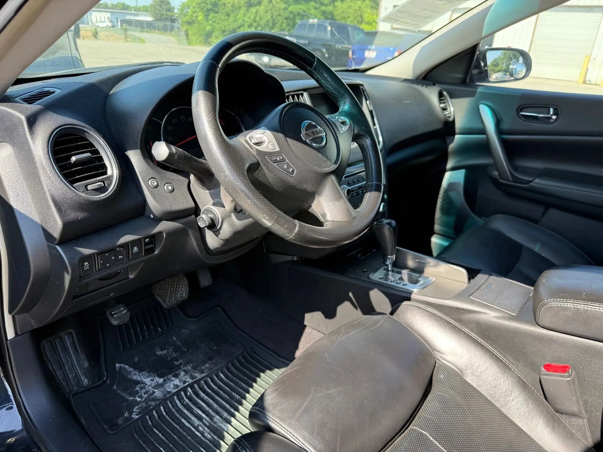 Used 2014 Nissan Maxima 3.5 SV w/ Sport Package FWD image 17