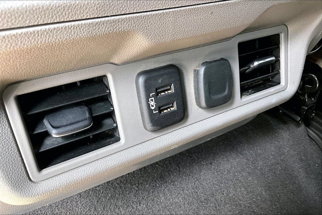 Used 2021 Chevrolet Silverado 1500 LT w/ Texas Edition Plus AWD/4WD image 33