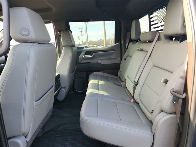 Used 2022 GMC Sierra 1500 SLT w/ SLT Premium Plus Package image 11