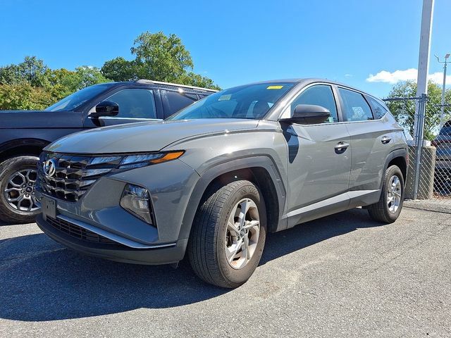 Used 2024 Hyundai Tucson SE AWD/4WD image 3