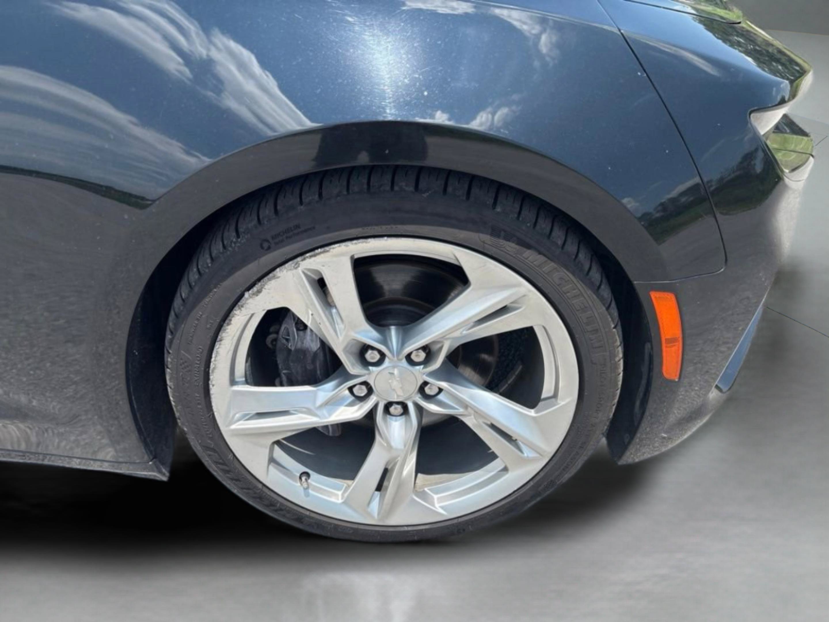 Used 2019 Chevrolet Camaro SS RWD image 35