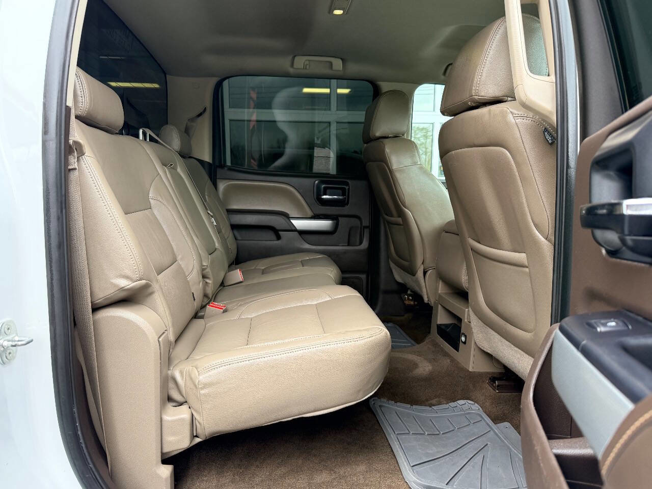 Used 2015 Chevrolet Silverado 2500 LT w/ LT Convenience Package image 36