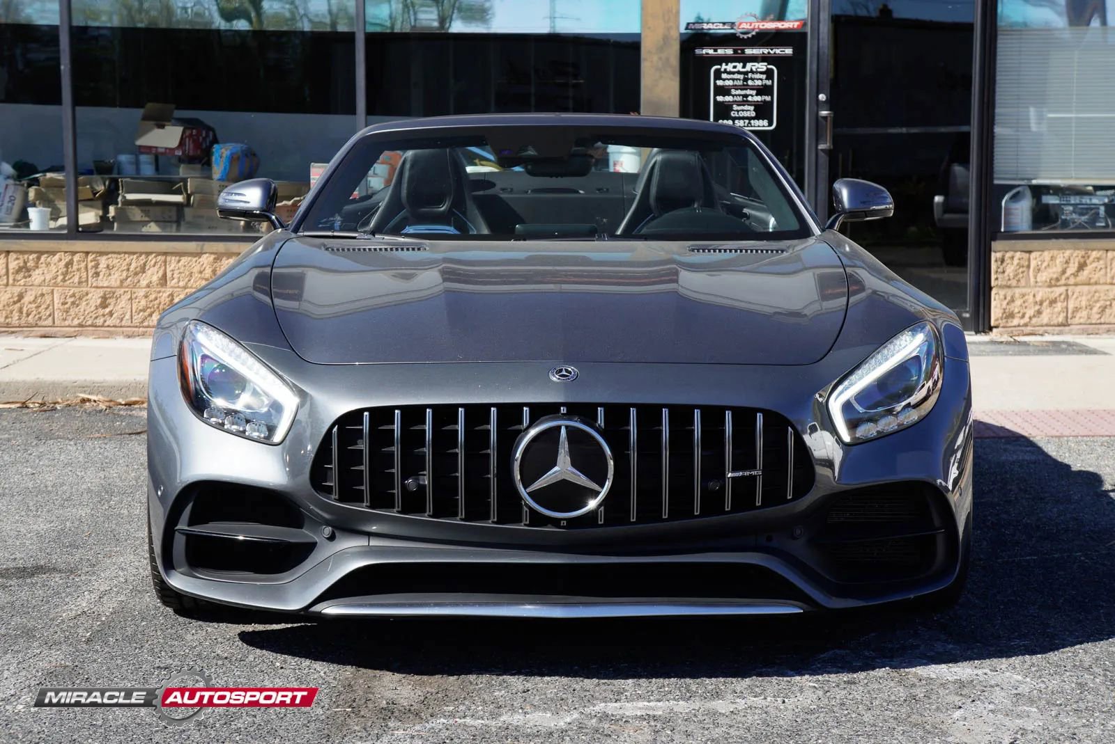 Used 2018 Mercedes-Benz AMG GT Roadster w/ Exclusive Interior Package image 2