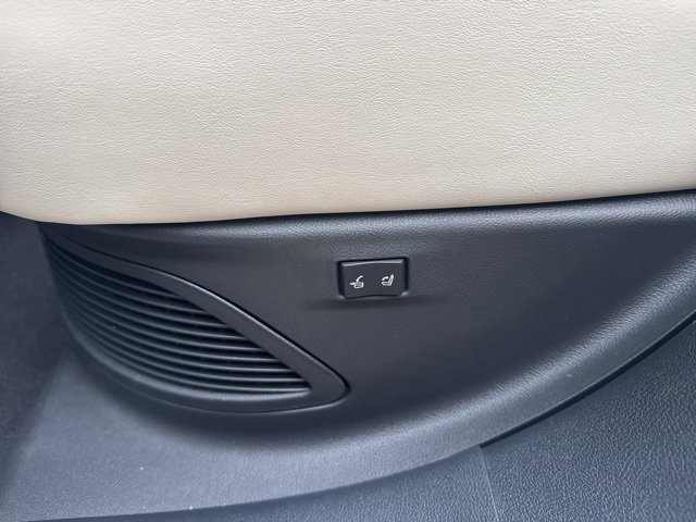 Certified 2025 Lexus RX 350 image 36