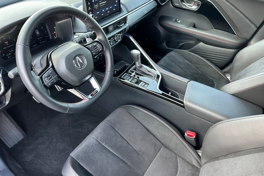 Certified 2025 Acura ADX A-Spec image 11