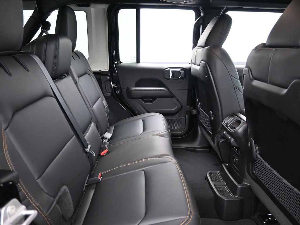 New 2025 Jeep Wrangler Sahara image 17