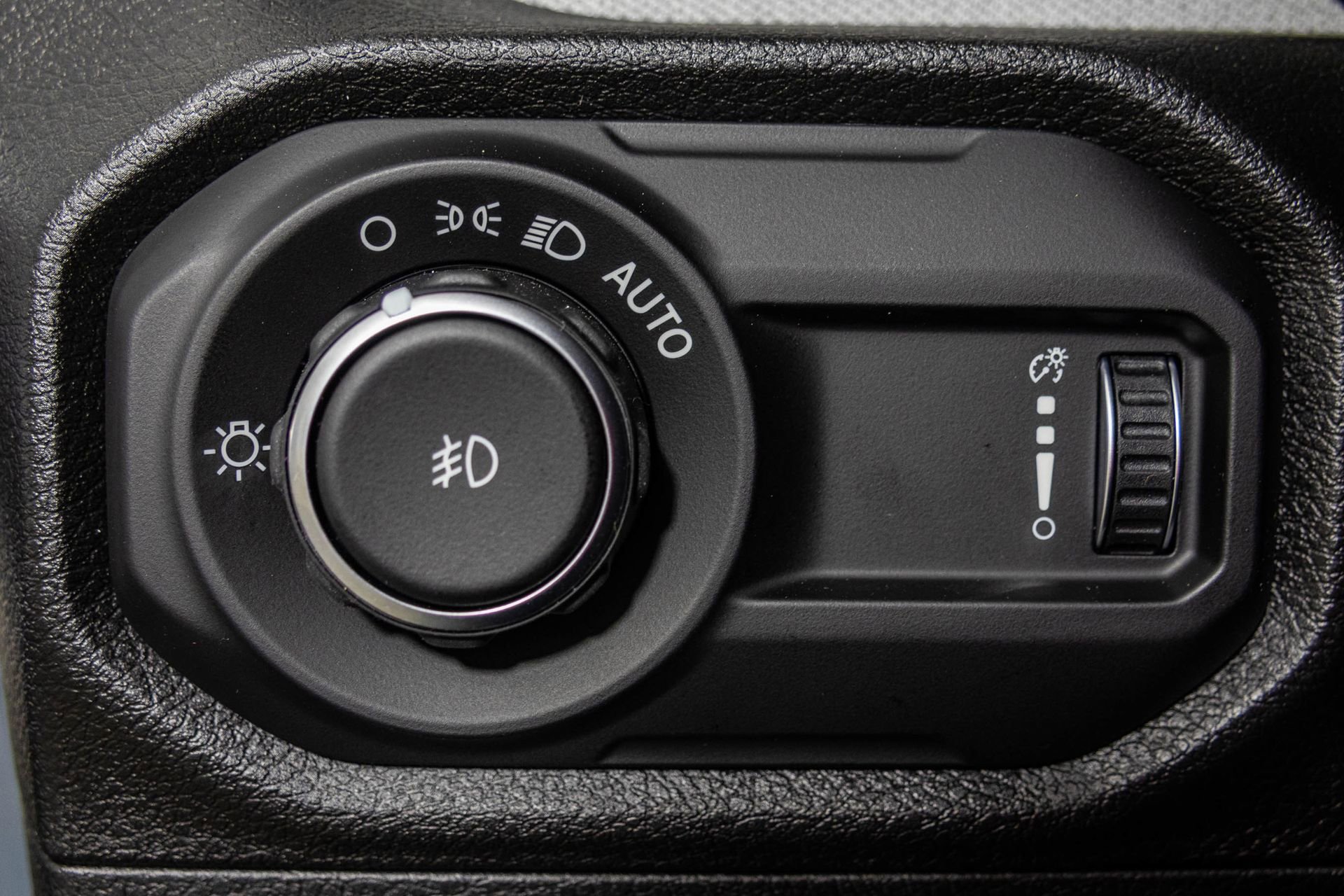 New 2026 Jeep Wrangler Sport S image 31