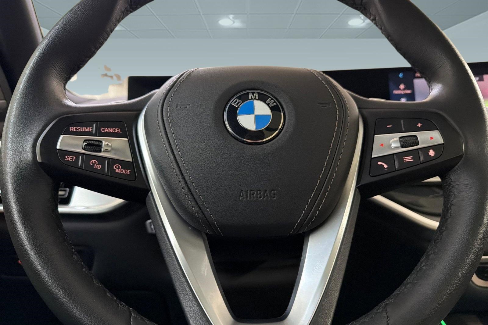 Used 2026 BMW X5 sDrive40i w/ Premium Package image 17