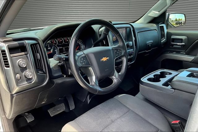 Used 2018 Chevrolet Silverado 1500 LT w/ All Star Edition AWD/4WD image 18