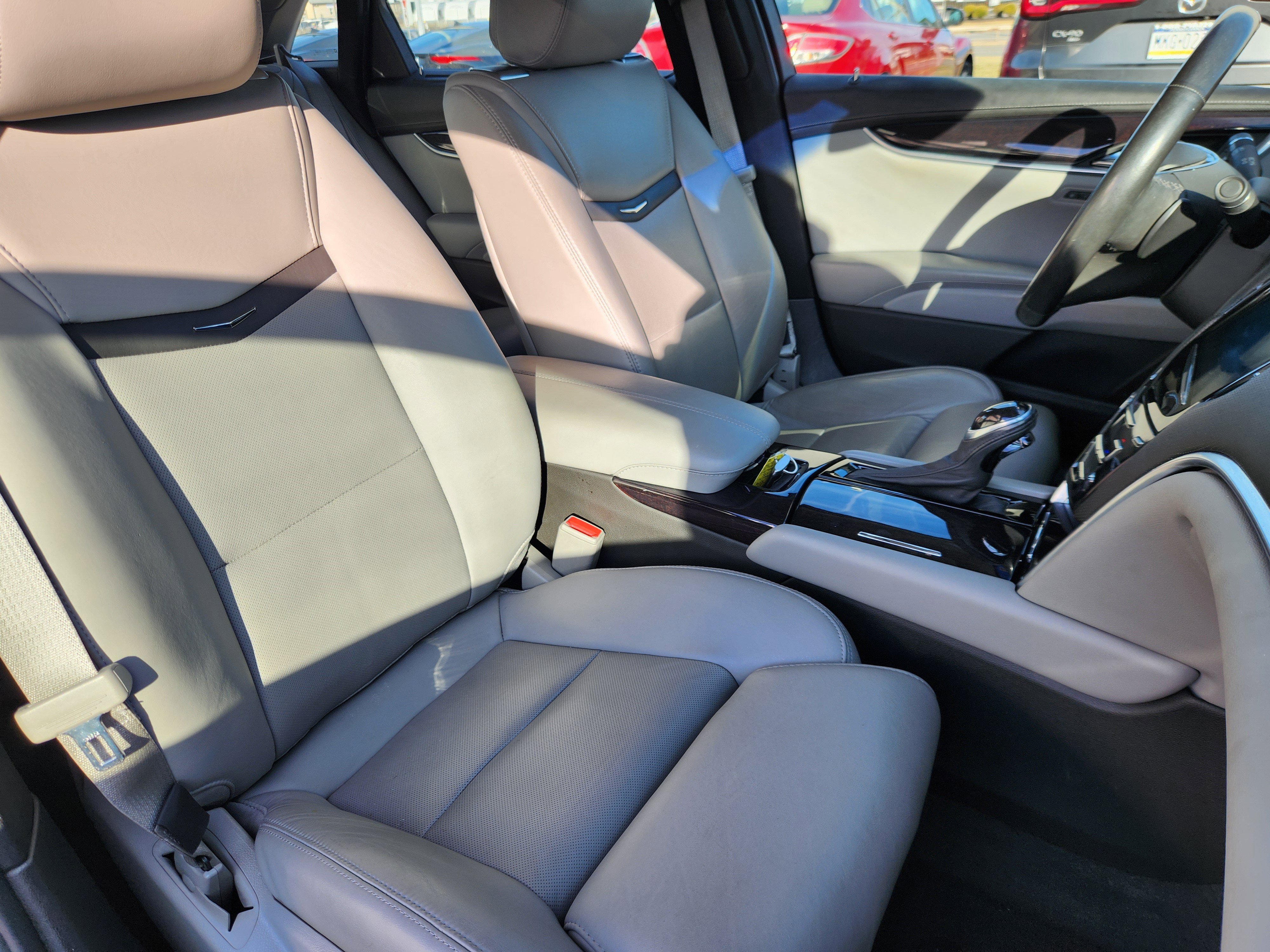 Used 2014 Cadillac XTS Premium image 15