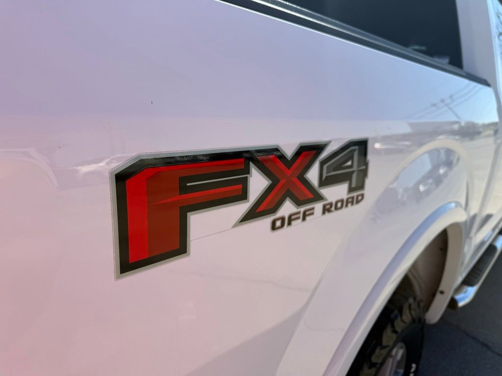 Used 2019 Ford F150 Lariat w/ Equipment Group 501A Mid image 10