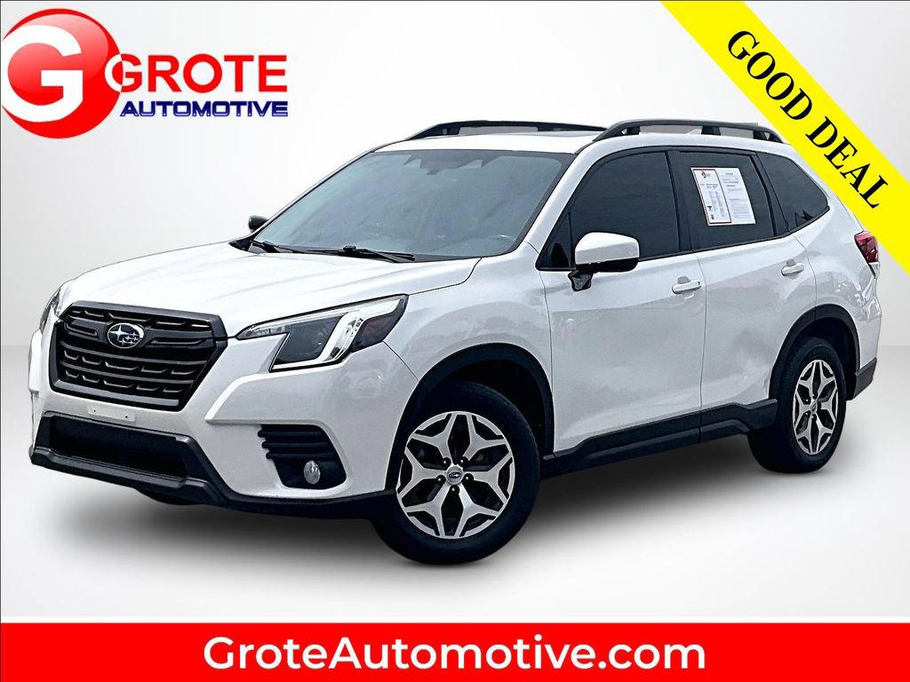 Used 2022 Subaru Forester Premium AWD/4WD image 1