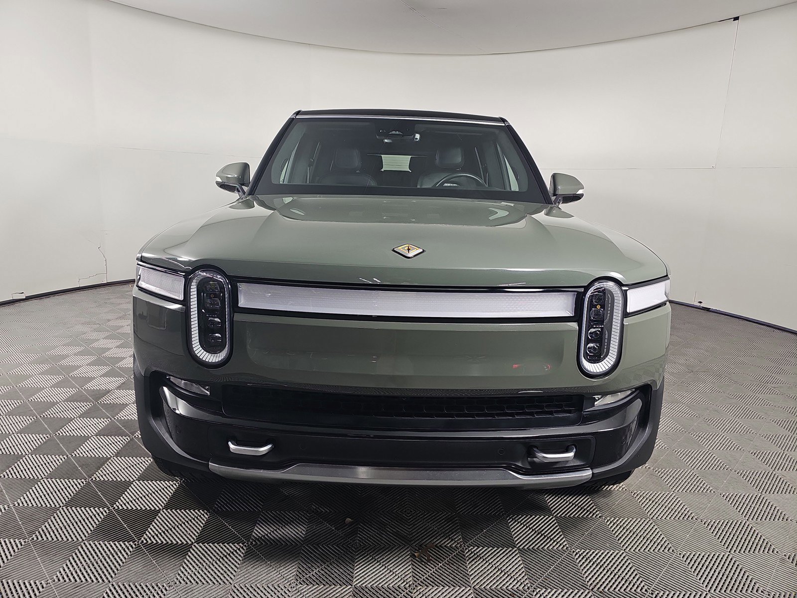 Used 2022 Rivian R1S Launch Edition image 8