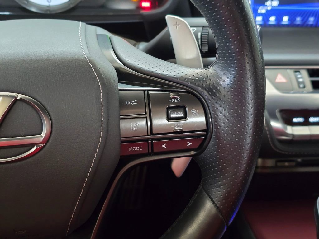 Used 2023 Lexus LC 500 Coupe w/ Dynamic Handling Package RWD image 18