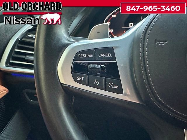 Used 2022 BMW X5 M50i w/ Premium Package image 21