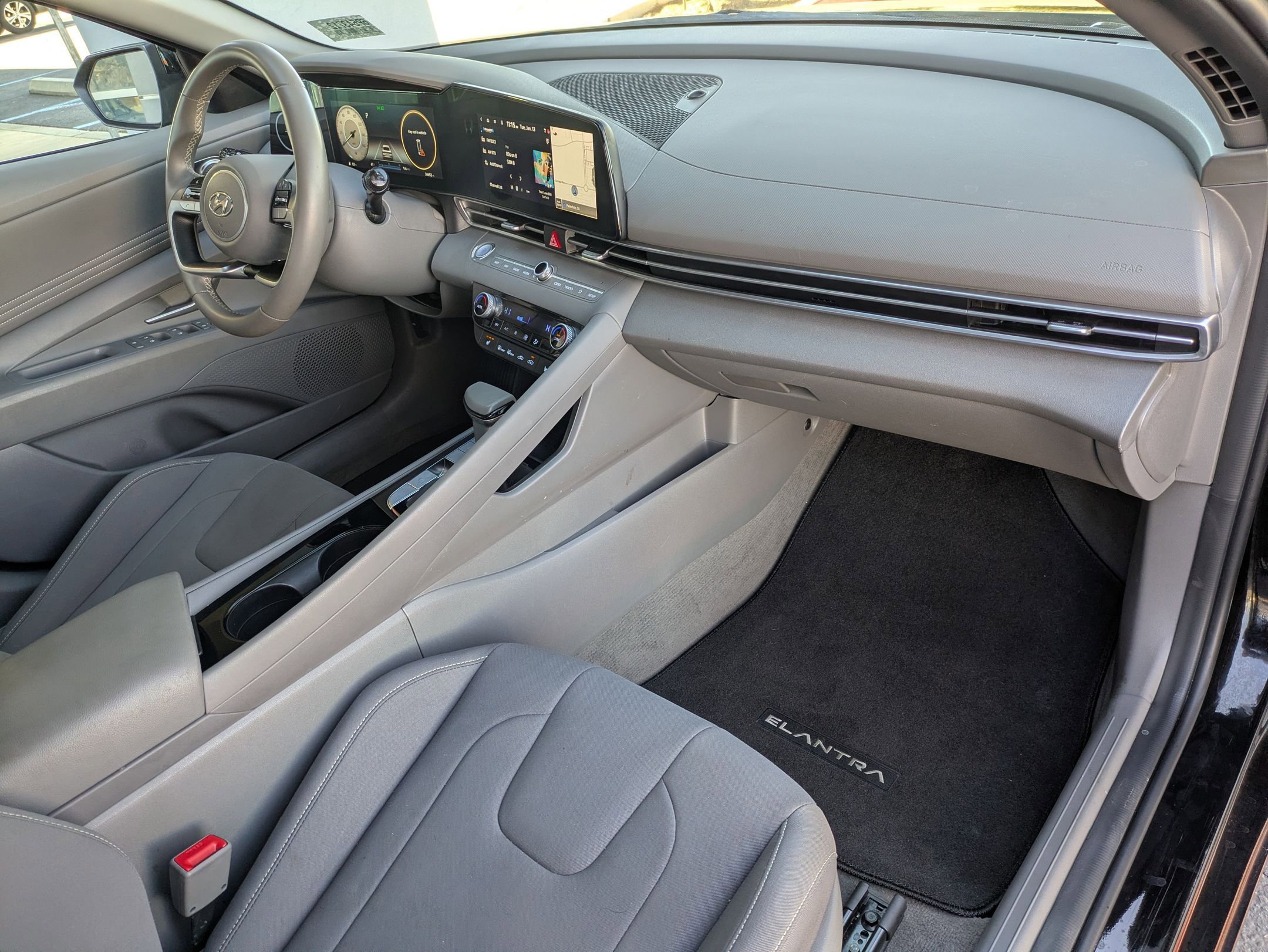 Certified 2023 Hyundai Elantra SEL w/ Convenience Package image 9