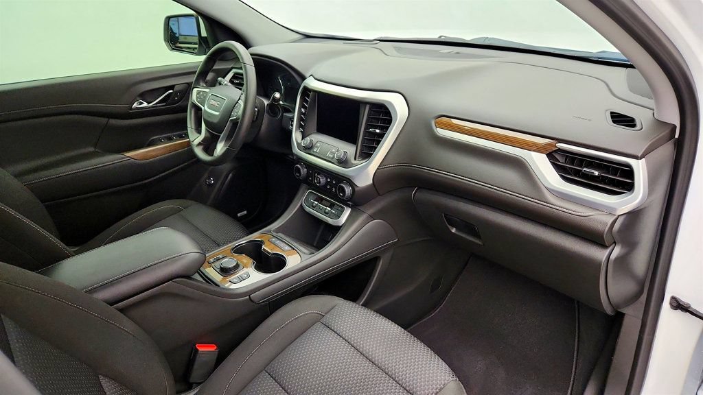 Used 2023 GMC Acadia SLE w/ Driver Convenience Package FWD image 25