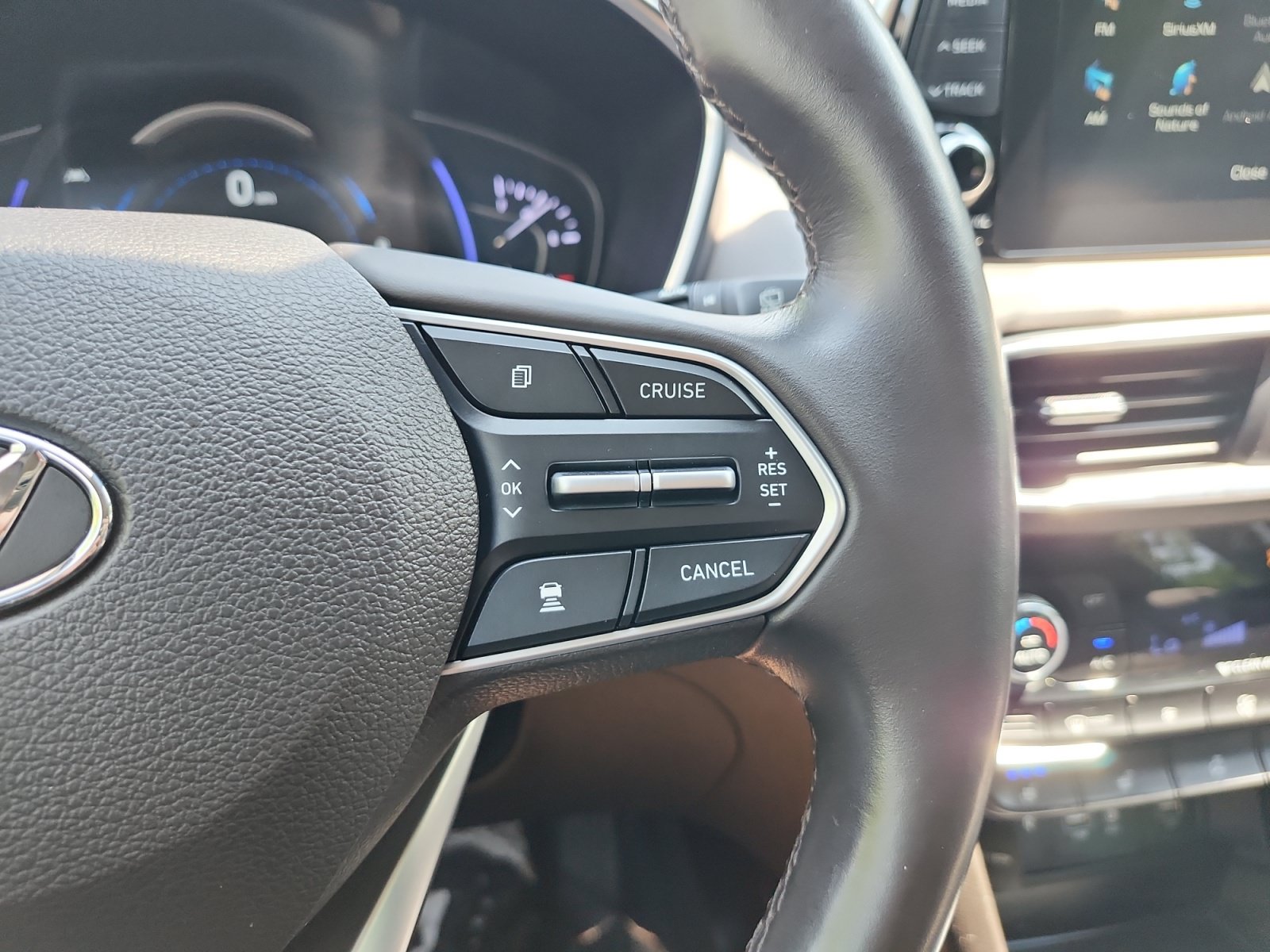 Used 2020 Hyundai Santa Fe Limited AWD/4WD image 26