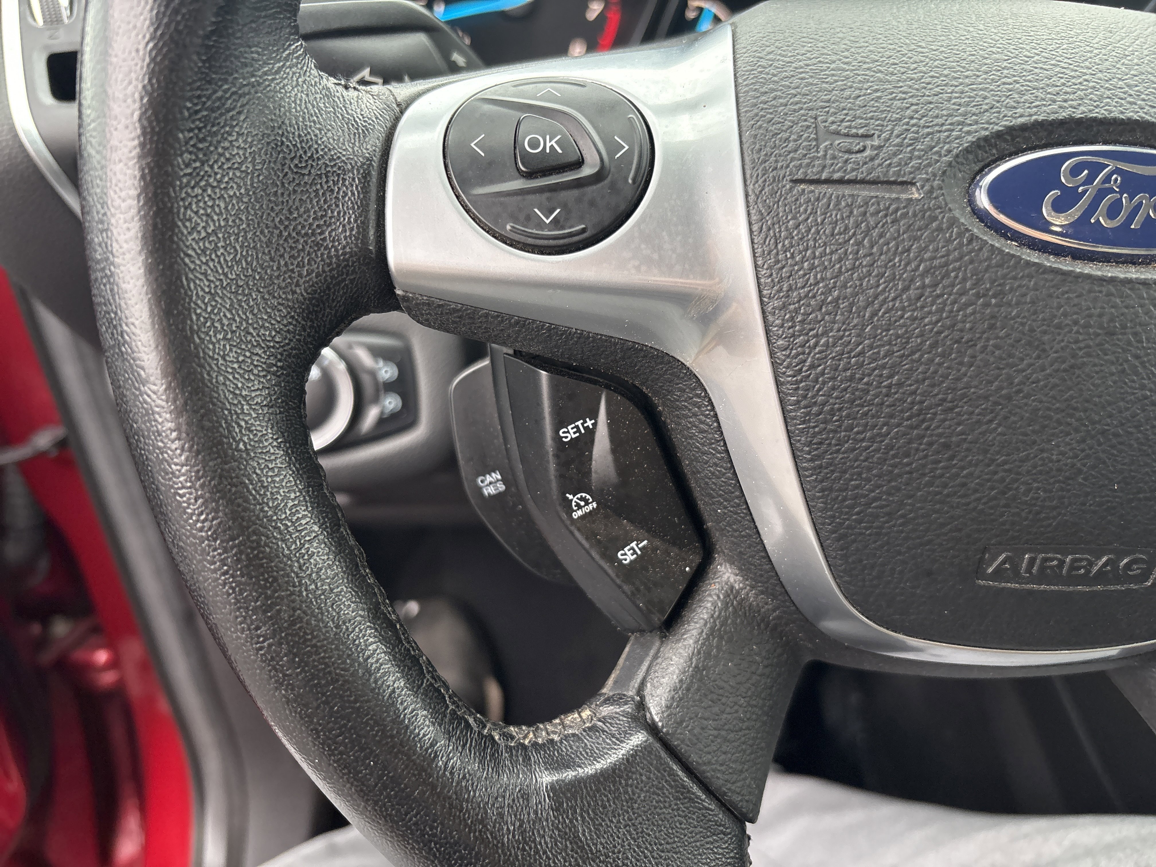 Used 2013 Ford Escape Titanium image 26