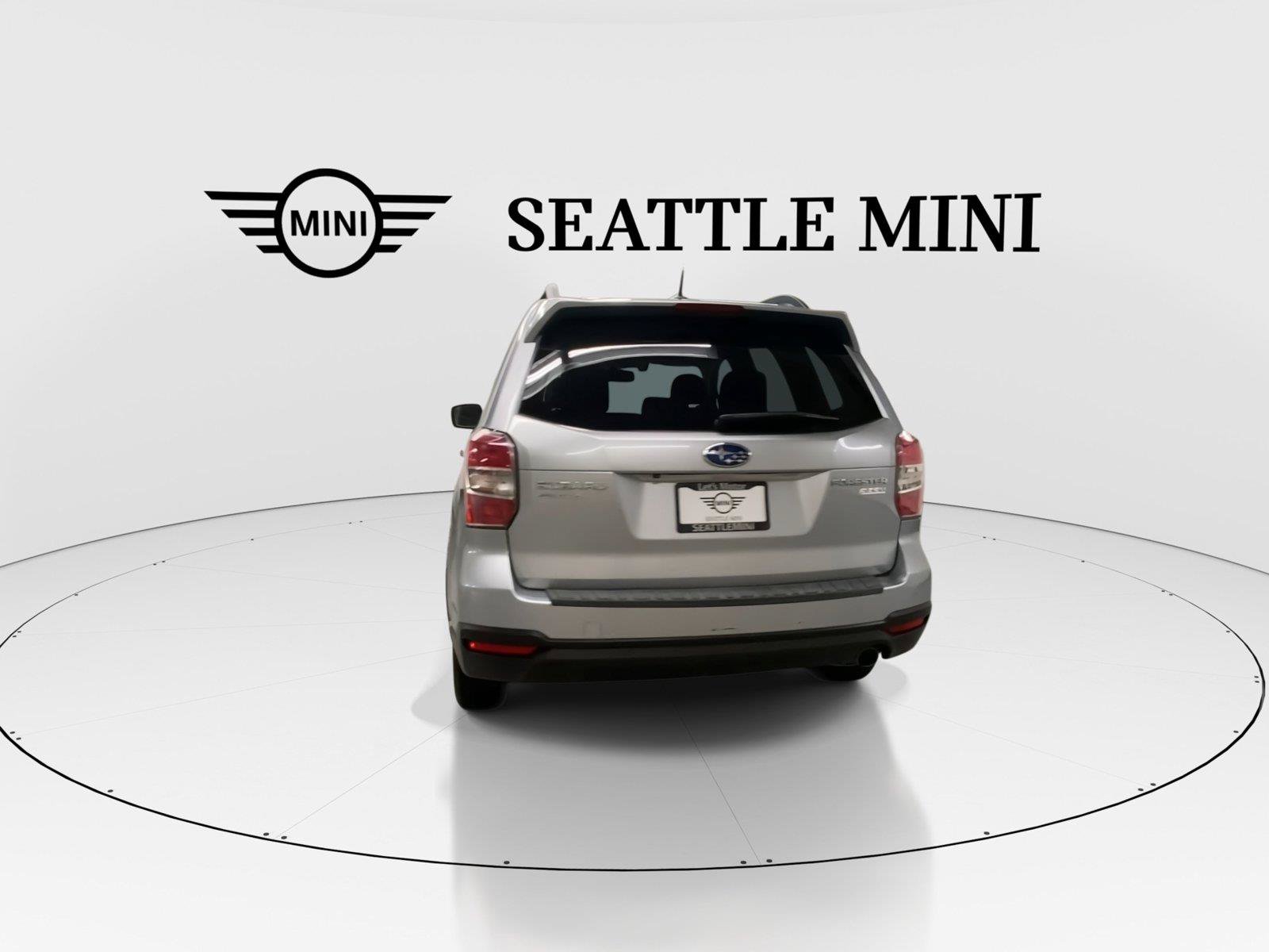 Used 2015 Subaru Forester 2.5i Limited AWD/4WD image 10