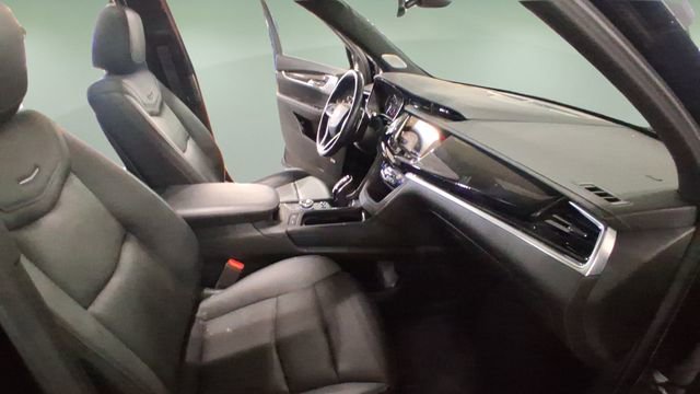 Used 2024 Cadillac XT6 Sport w/ LPO, Onyx Lite Package AWD/4WD image 14
