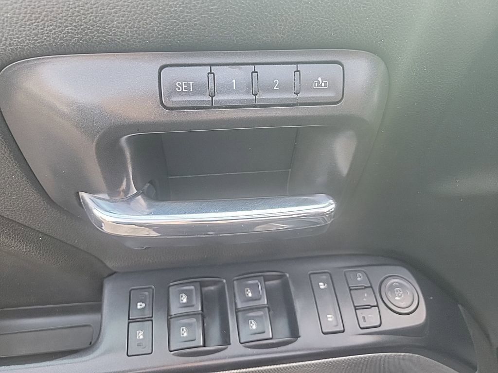 Used 2016 Chevrolet Silverado 2500 LTZ w/ Duramax Plus Package image 20
