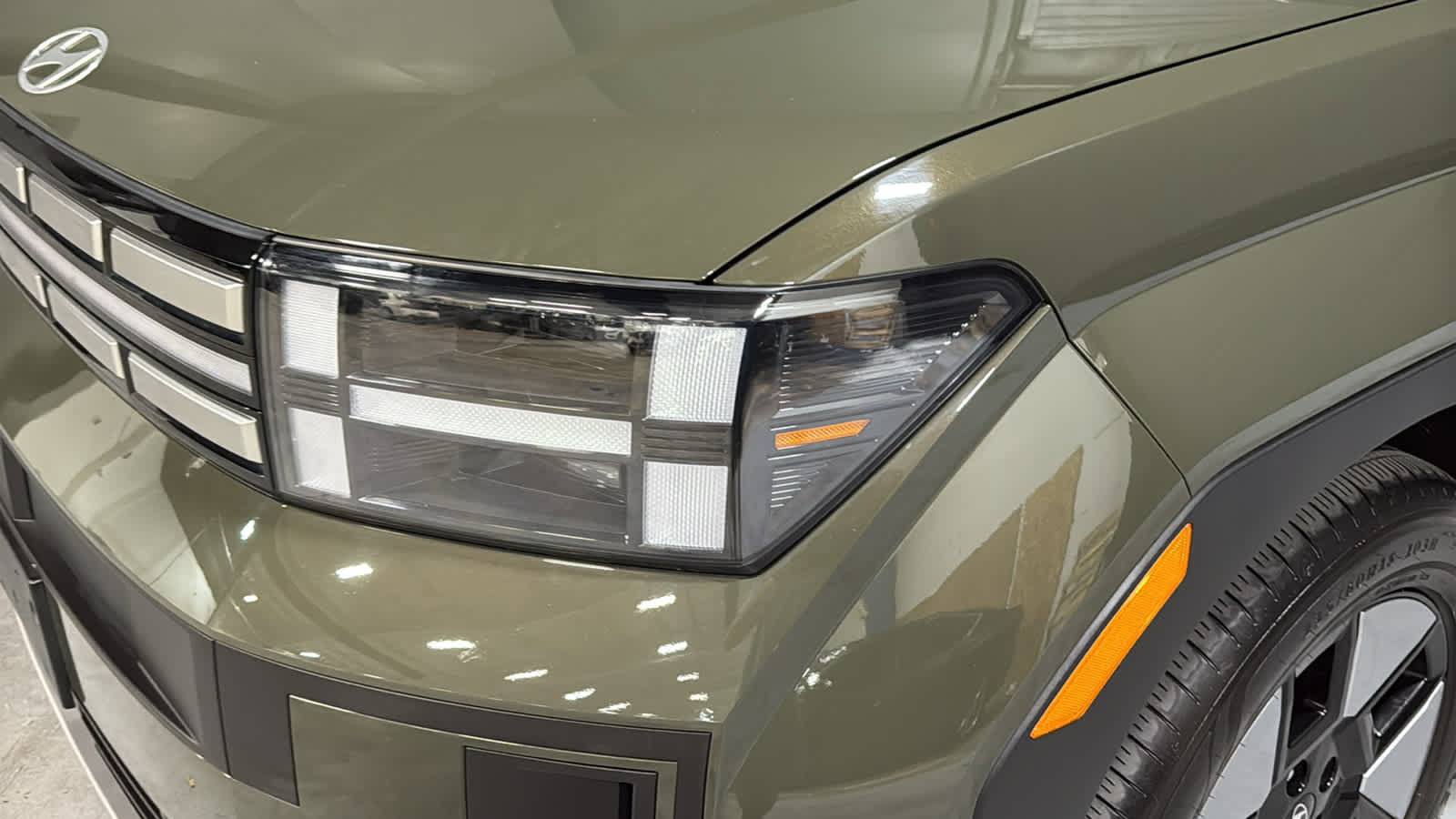 Used 2025 Hyundai Santa Fe SEL AWD/4WD image 7