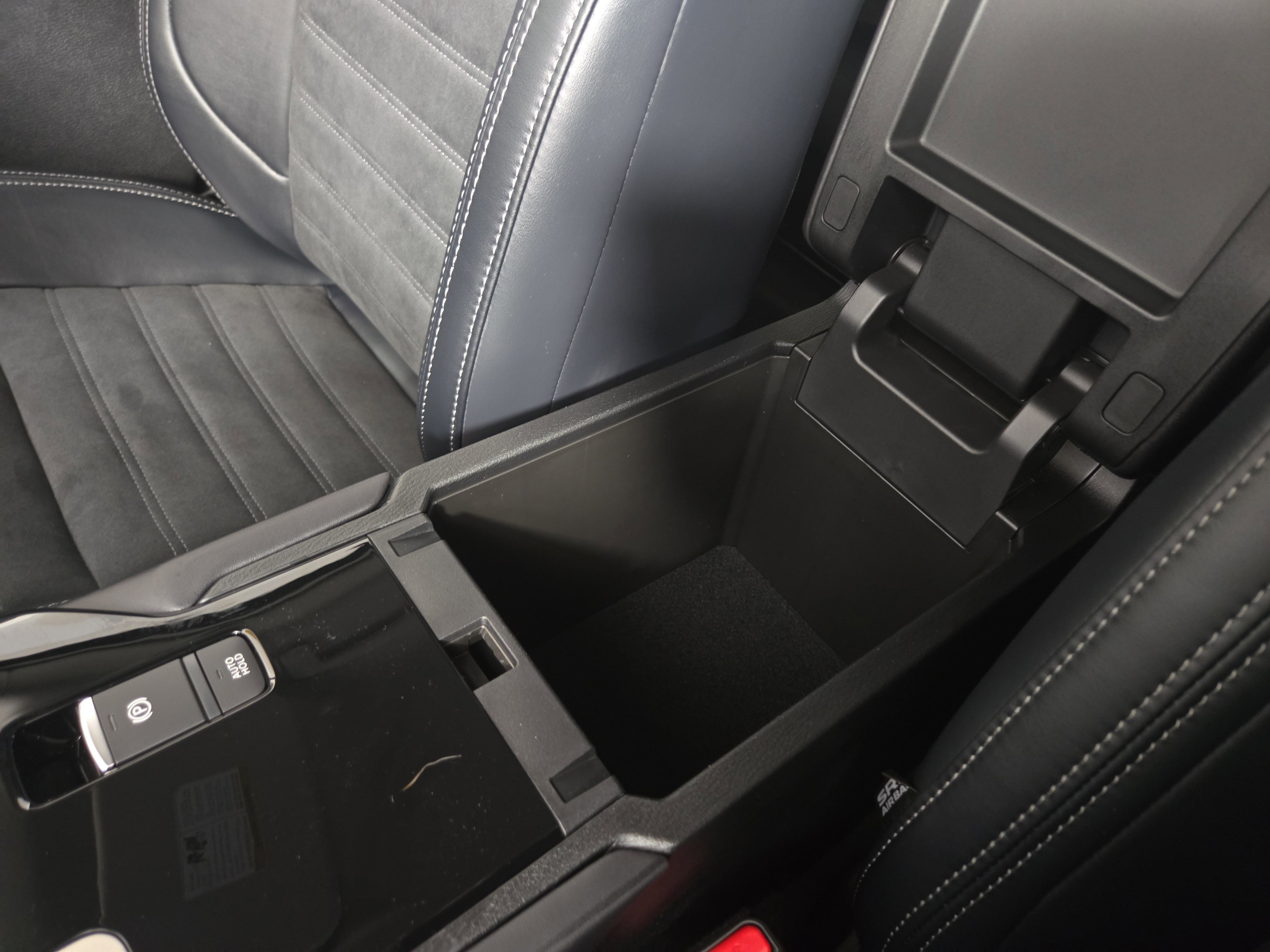 New 2026 Mitsubishi Outlander SE FWD image 29