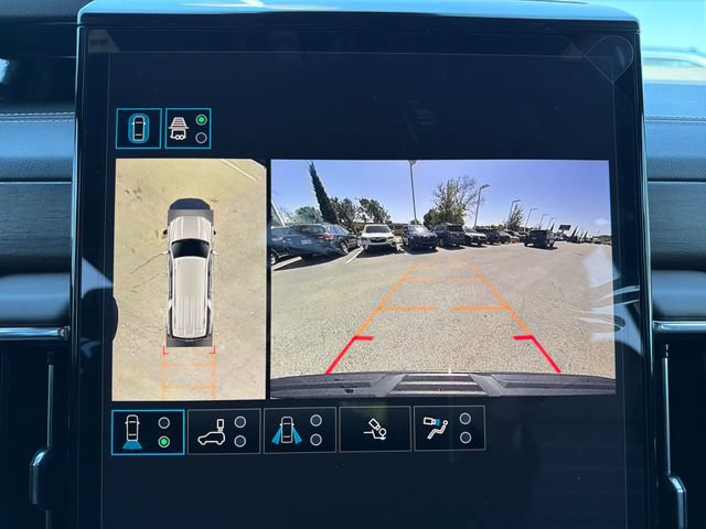 New 2026 GMC Yukon XL Denali Ultimate AWD/4WD image 13