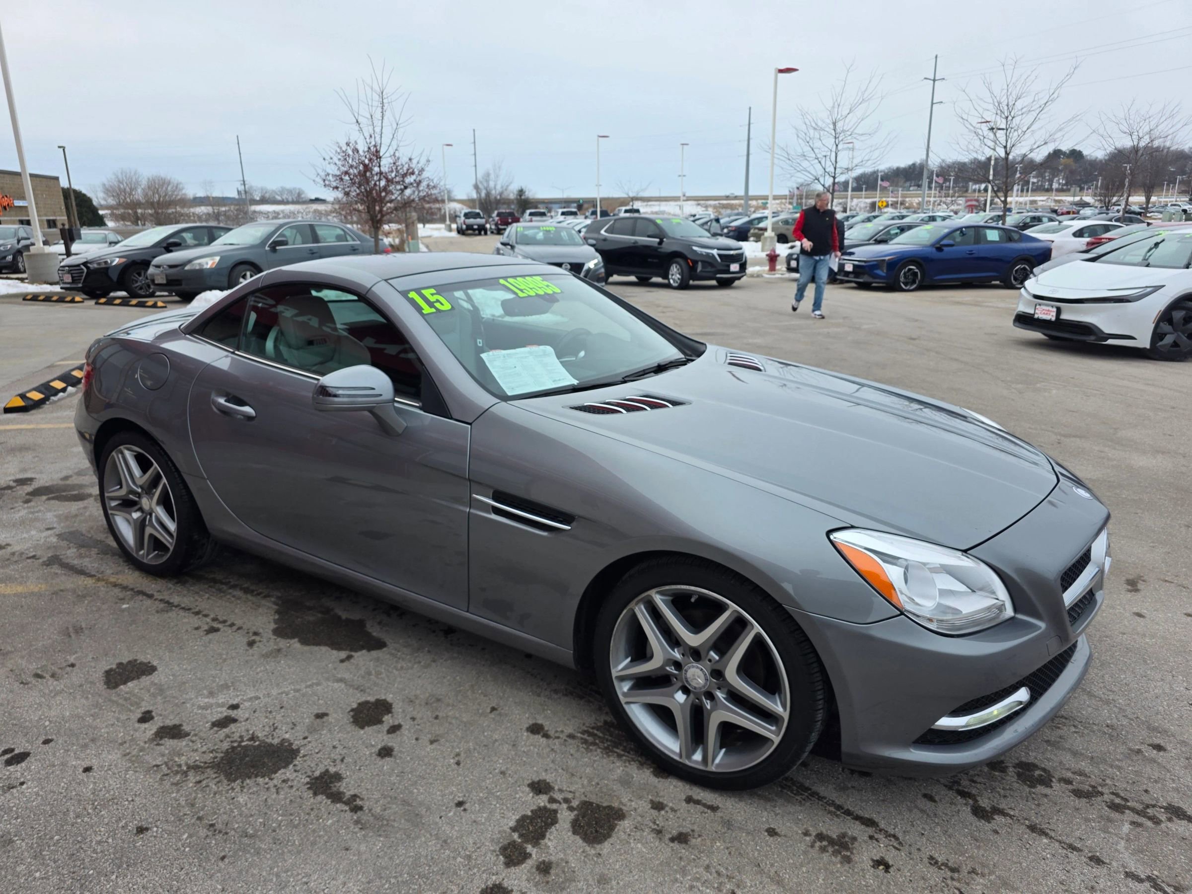 Used 2015 Mercedes-Benz SLK 250 w/ Premium Package image 3