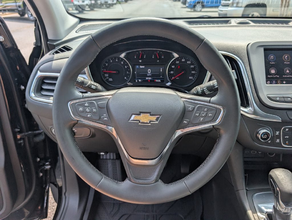Used 2023 Chevrolet Equinox LT FWD image 27