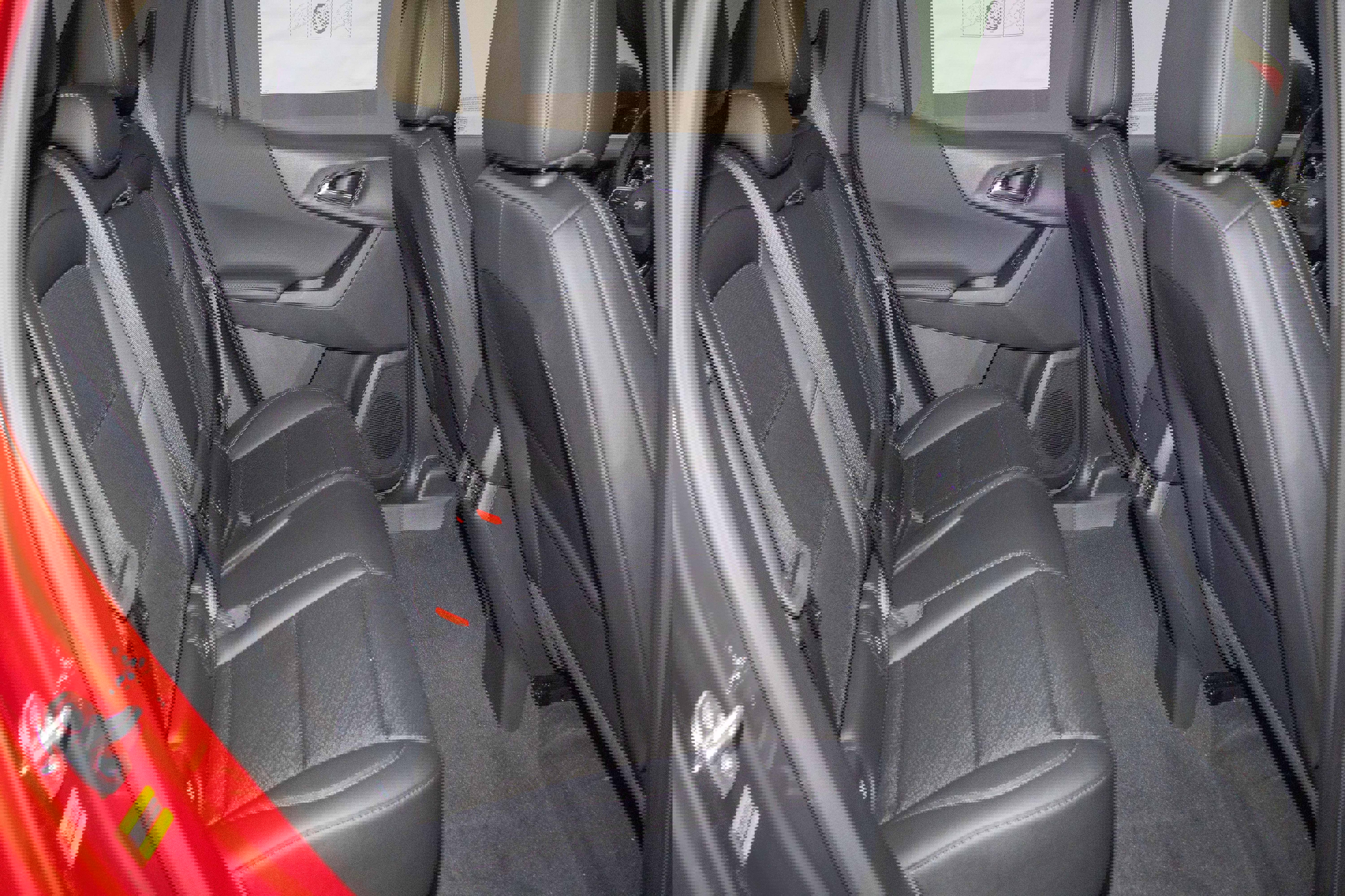 New 2026 Chevrolet Equinox LT w/ Convenience Package II image 12