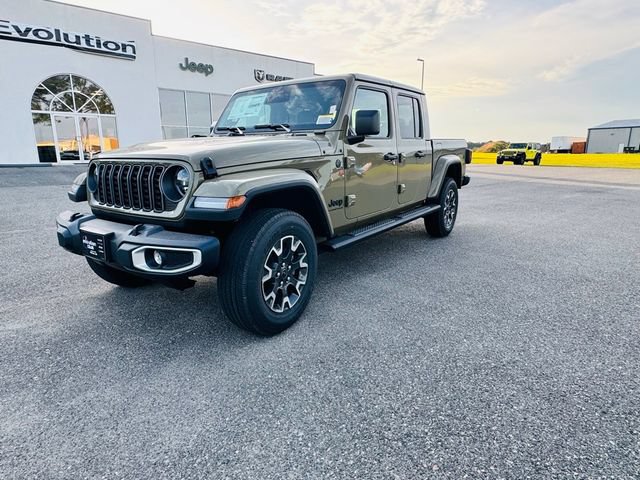 New 2026 Jeep Wrangler Unlimited Rubicon AWD/4WD image 3