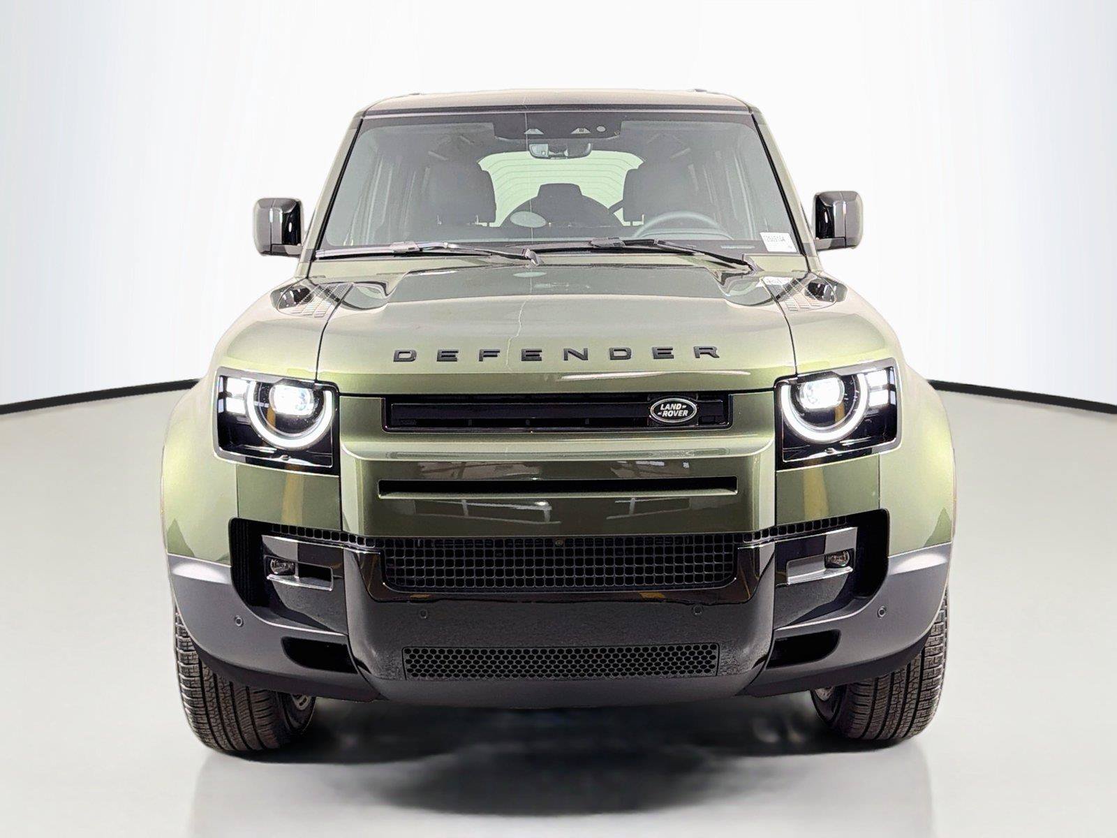 New 2026 Land Rover Defender 110 S AWD/4WD image 2