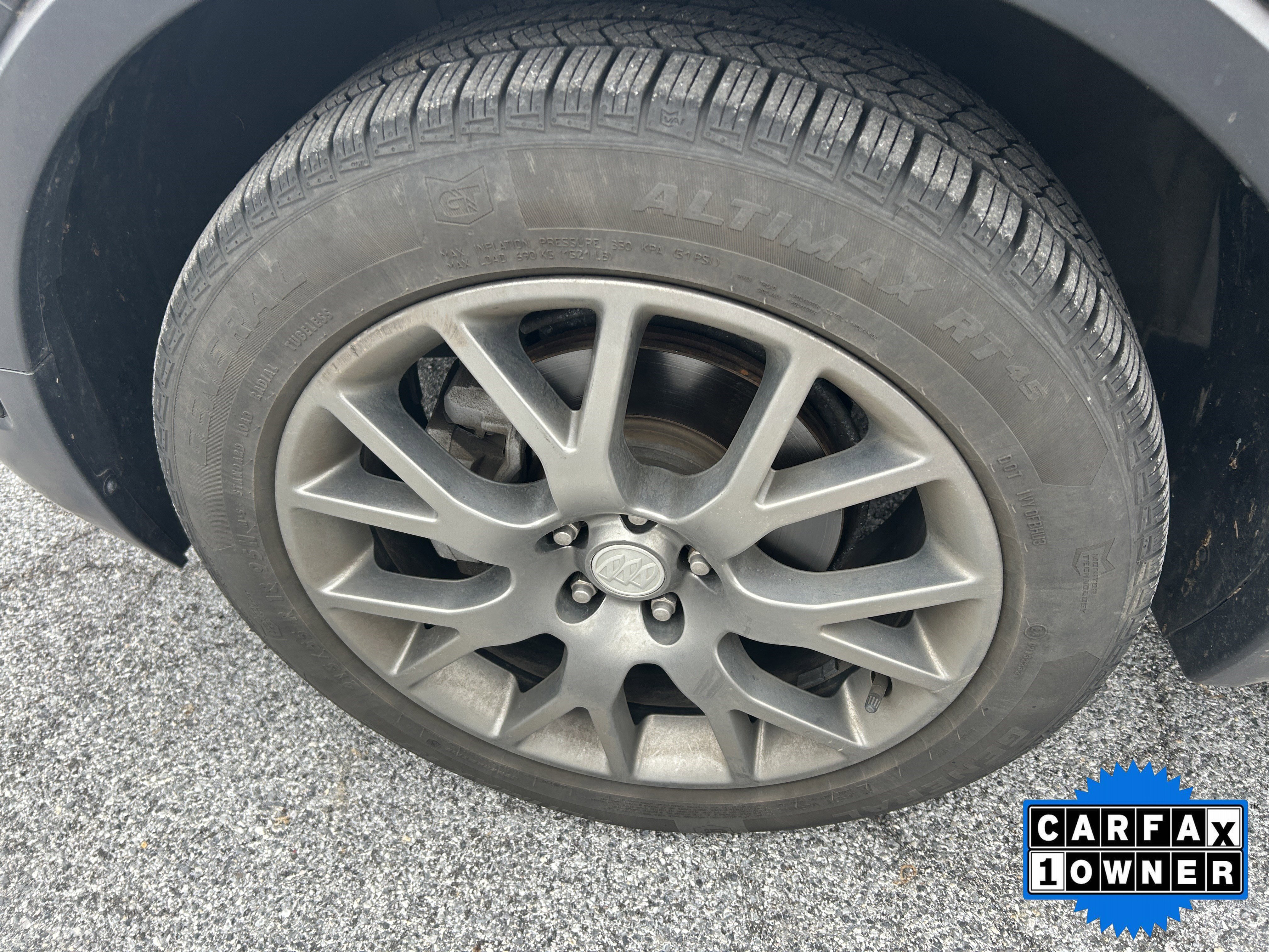 Used 2019 Buick Encore Sport Touring image 10