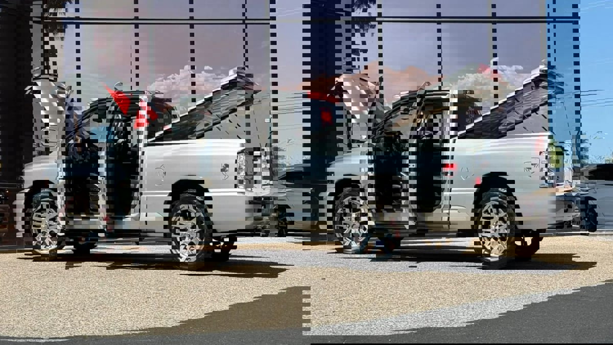 Used 2005 Dodge Ram 1500 Truck 2WD Quad Cab image 7