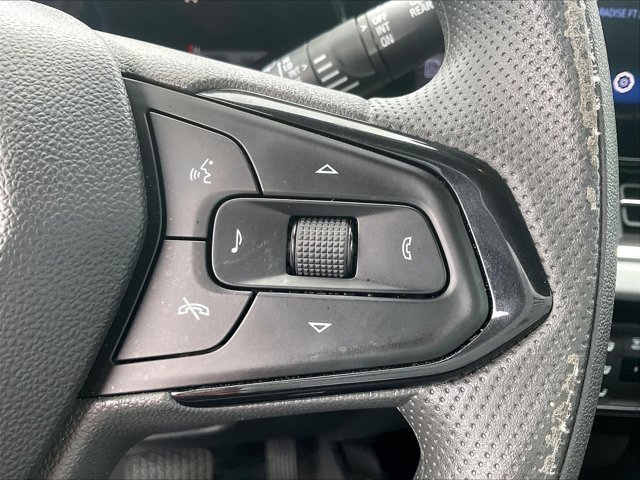 Certified 2025 Chevrolet Trax LT w/ LPO, Blackout Package FWD image 21