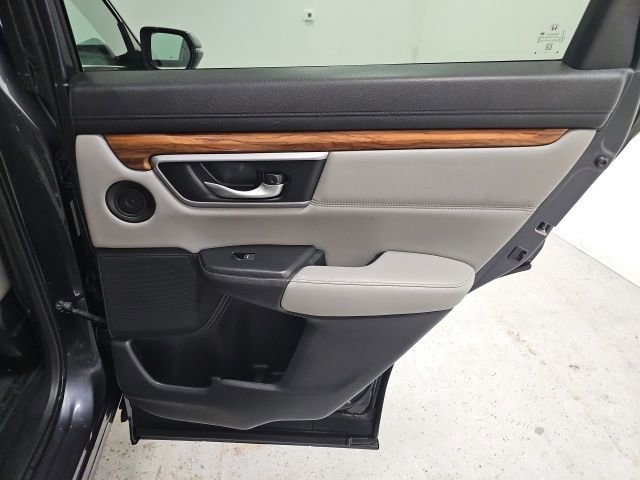 Used 2017 Honda CR-V Touring image 33