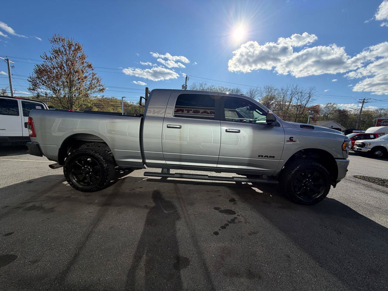 Used 2021 RAM 2500 Big Horn w/ Night Edition AWD/4WD image 6