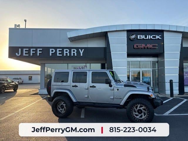 Used 2018 Jeep Wrangler Unlimited Sahara w/ Connectivity Group