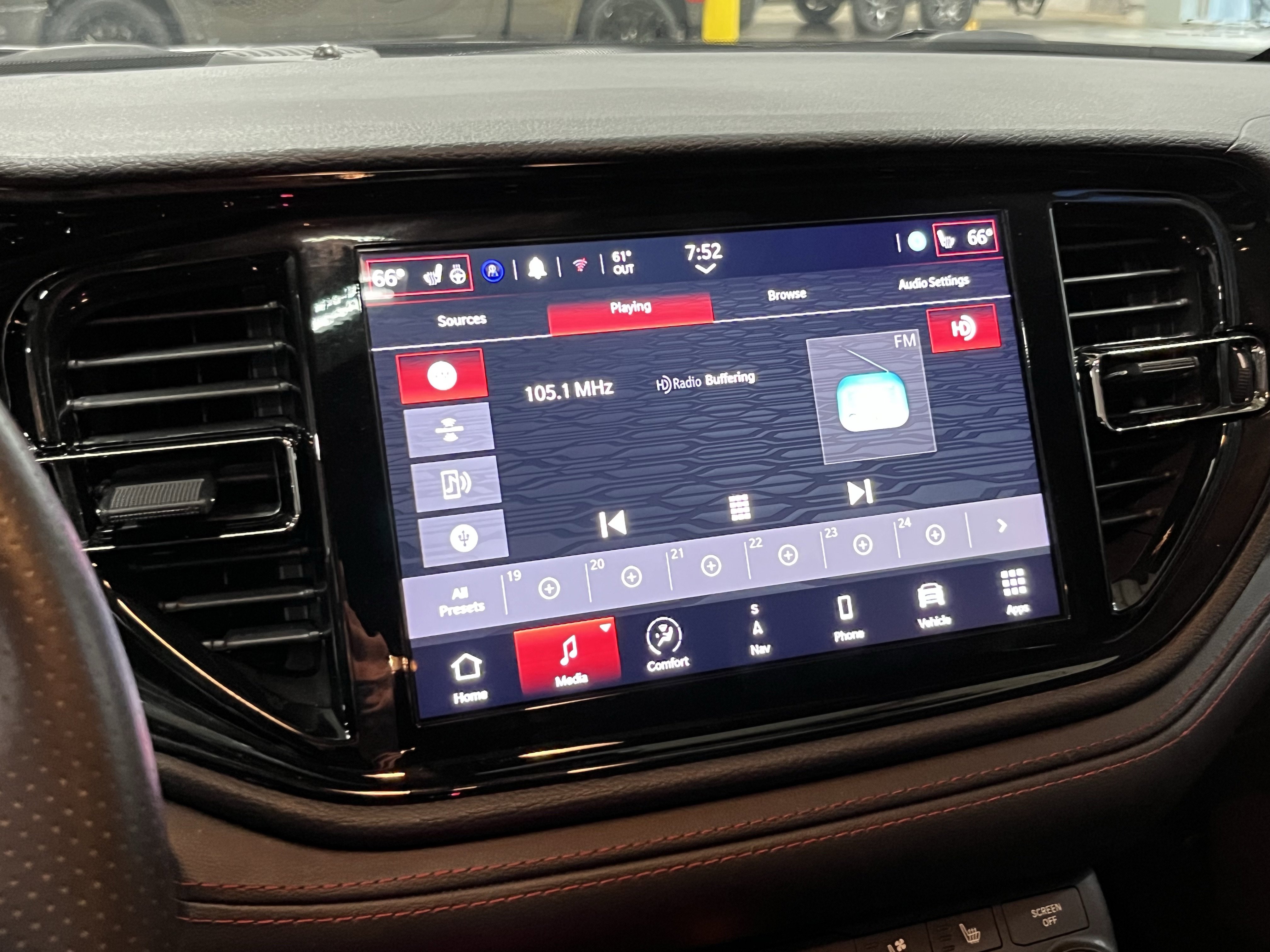 Used 2021 Dodge Durango R/T w/ Blacktop Package image 24