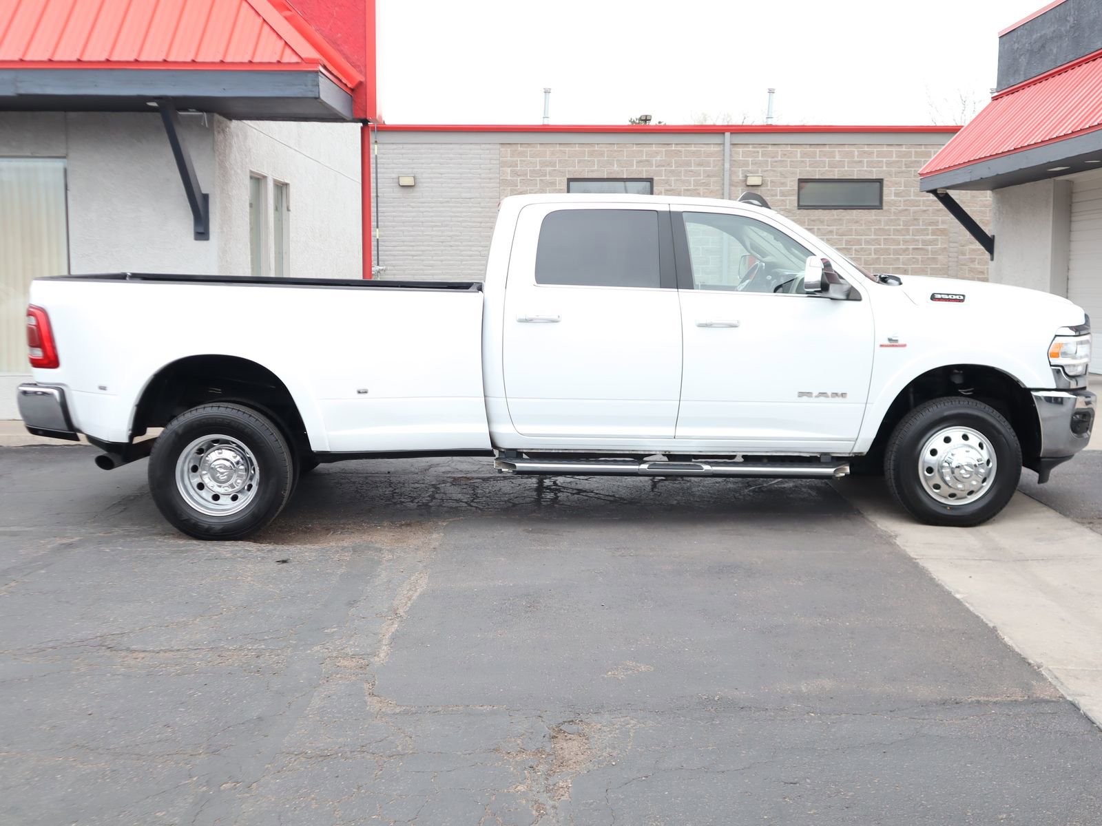 Used 2021 RAM 3500 Laramie image 3