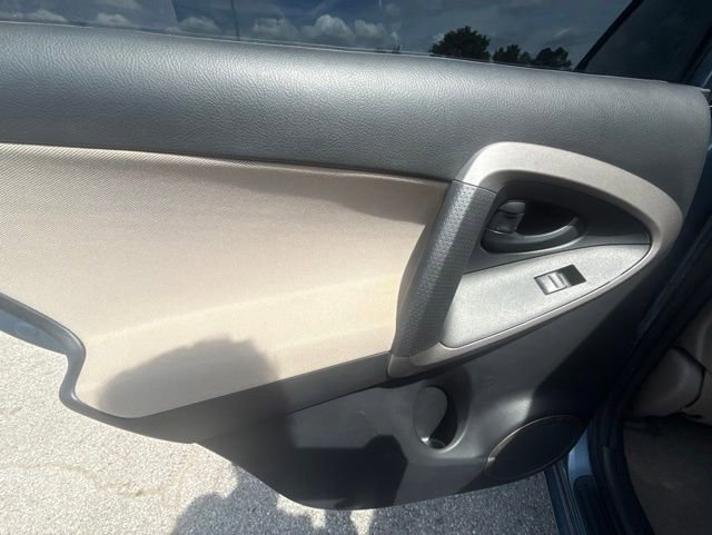 Used 2008 Toyota RAV4 Limited FWD image 19