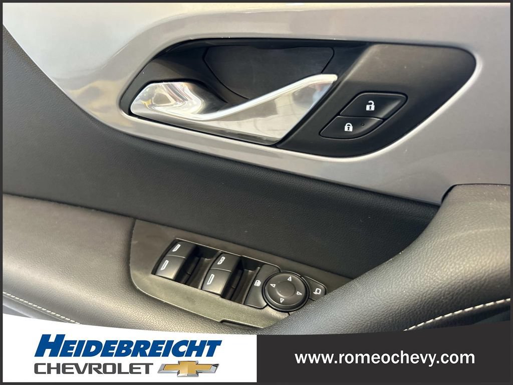Used 2024 Chevrolet Blazer LT AWD/4WD image 10