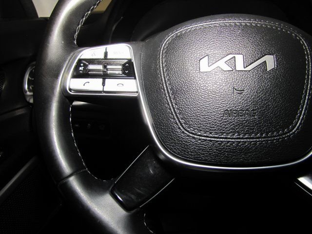 Used 2022 Kia Telluride EX w/ EX Premium Package image 5