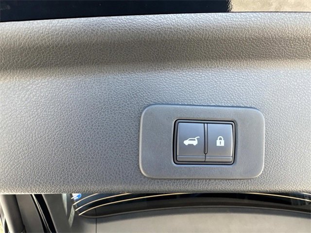 New 2025 Nissan Murano Platinum w/ Cargo Package image 24
